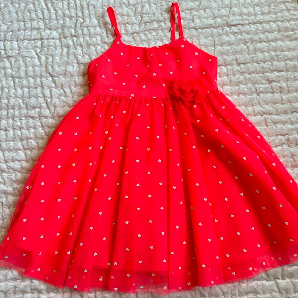 H&M Adorable  tulle dress with silver heart , fully lined, size 3-4Y.